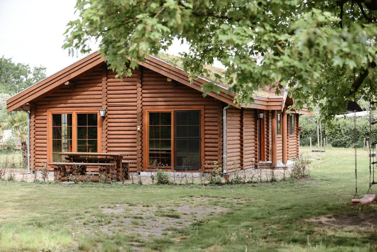 Holiday home Bij De Appelhof Valkenswaard